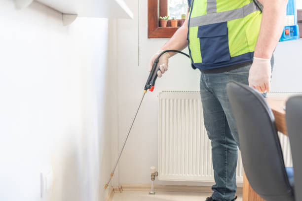 Best Commercial Pest Control Services  in Lakewood, WA